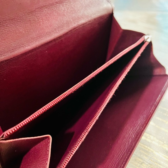 Cartier brugandy Clutch - Picture 9 of 15